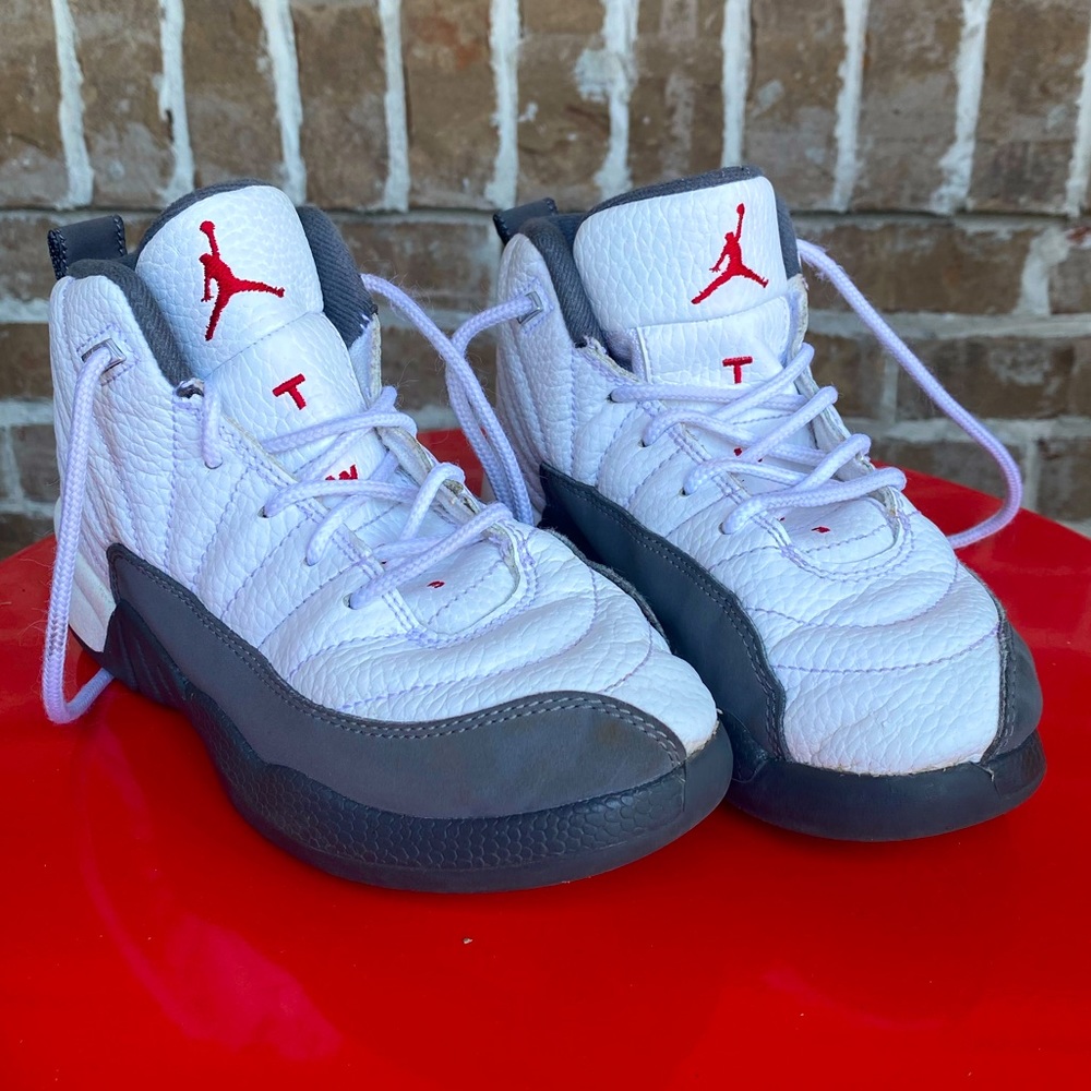 Nike Air Jordan 12 Retro